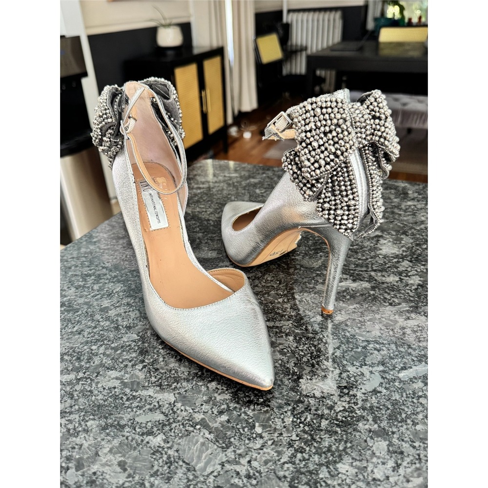 INC Silver Metallic Rhinestone Bow Heels Pumps Women's 7.5